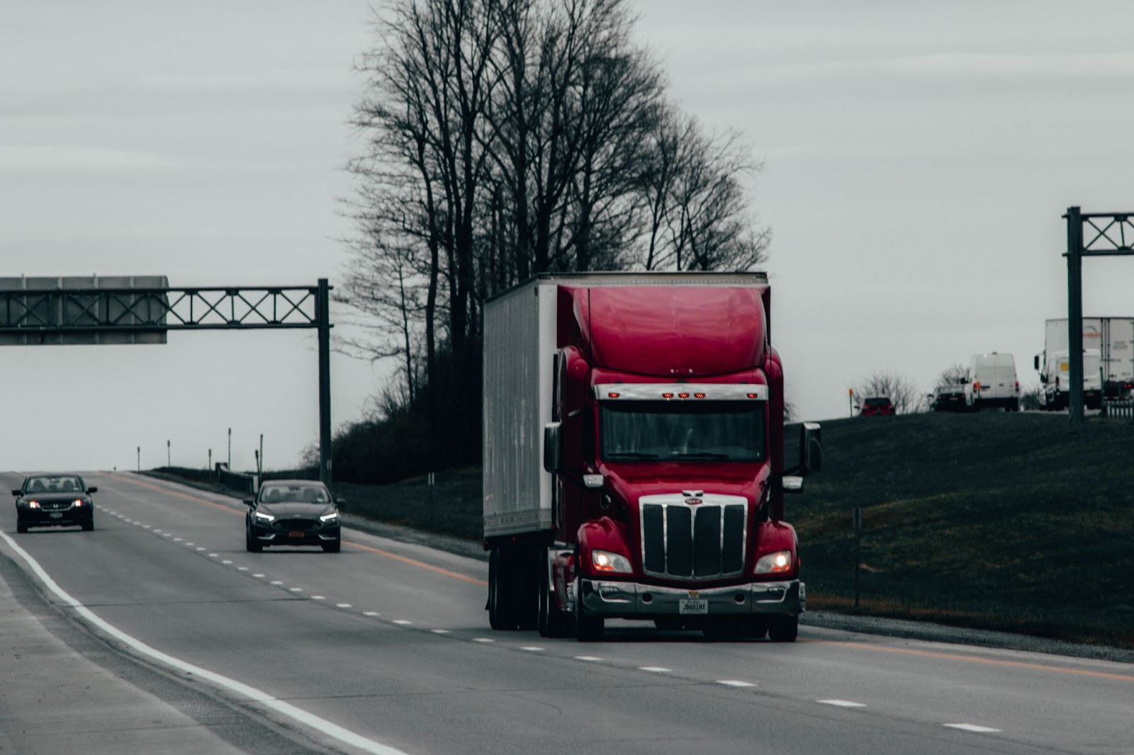 CDL and Insurance Requirements for New Truck Drivers - A Comprehensive Overview