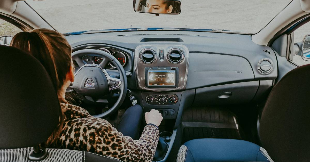 Top 7 Safety Tips for Rideshare Drivers