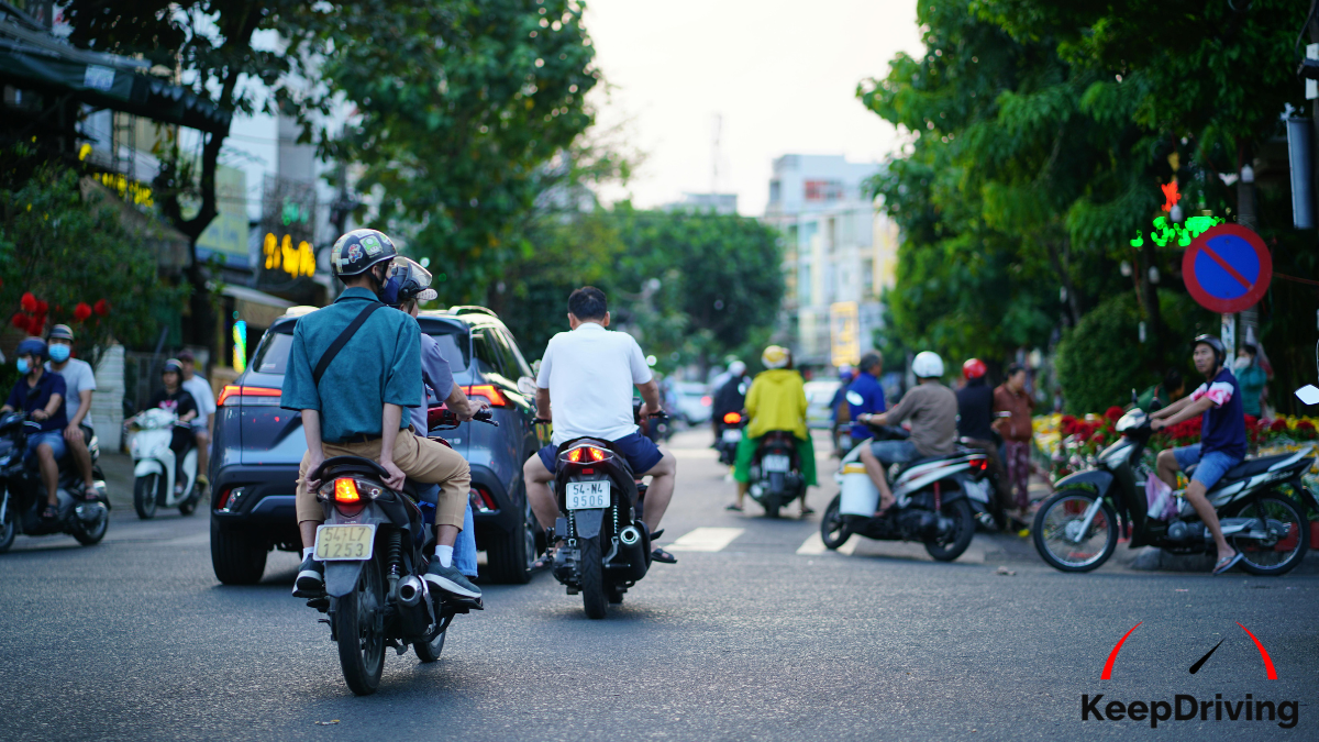 Top Electric Motorcycles for Urban Commuting